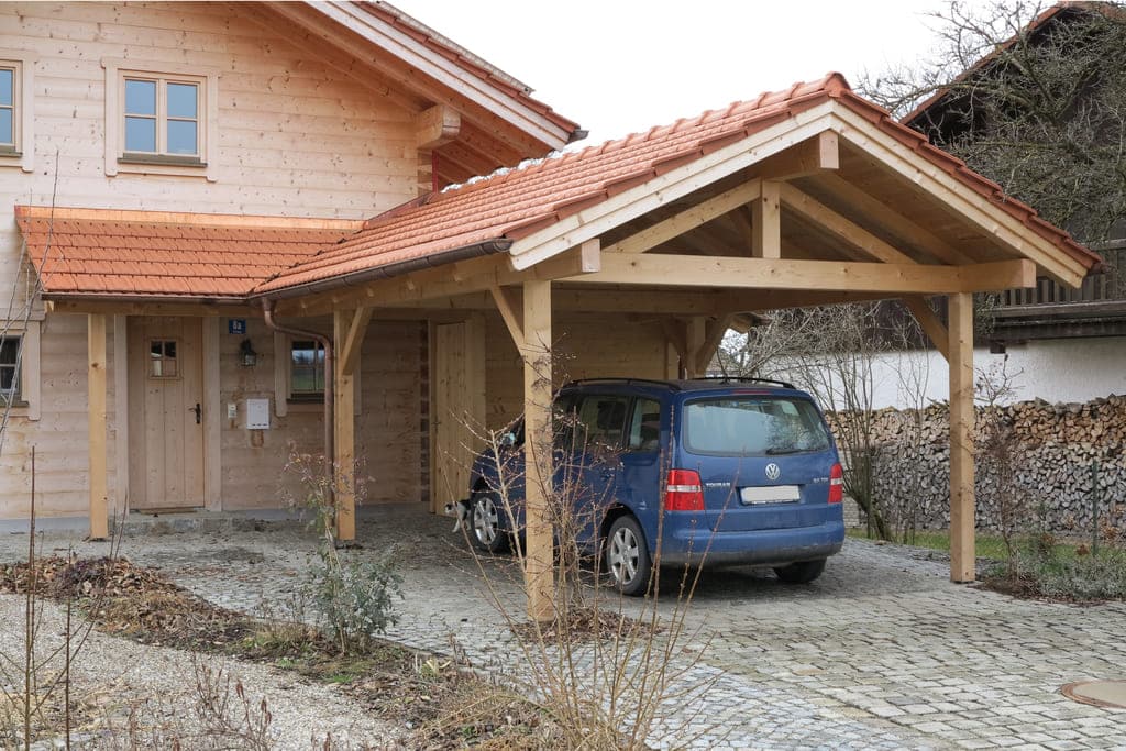 Blockhausgarage - Carport