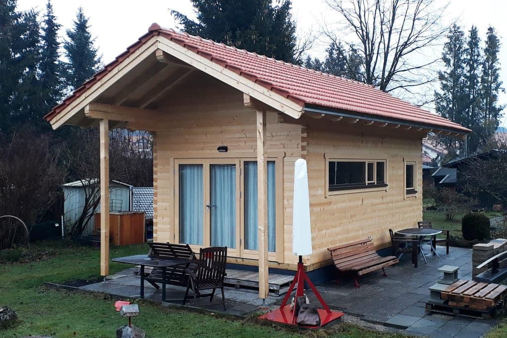 Blockhaus für Gartensiedlung – Vorderansicht