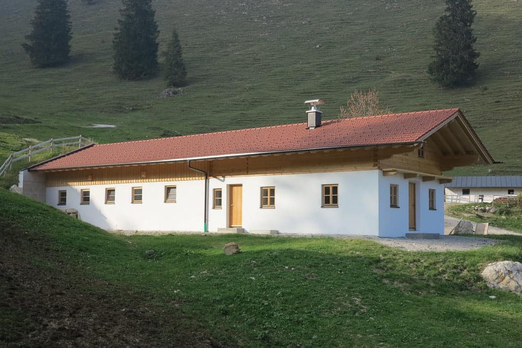 Almhütte im Blockhausstil